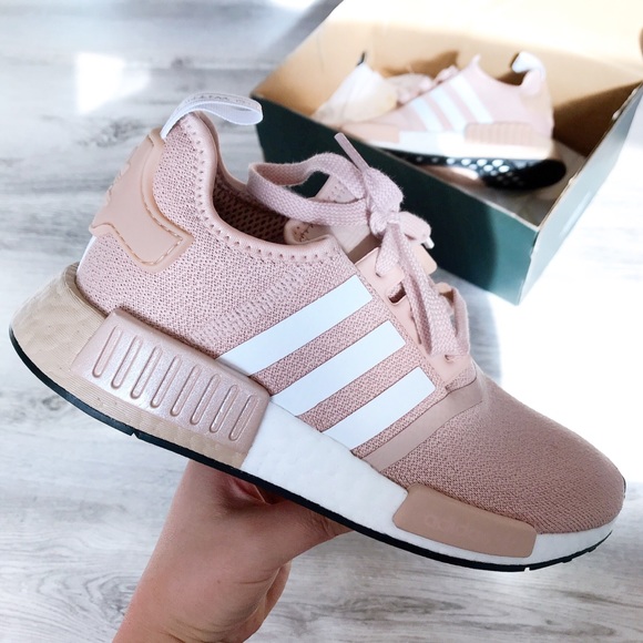 adidas Shoes - Adidas nmd r1